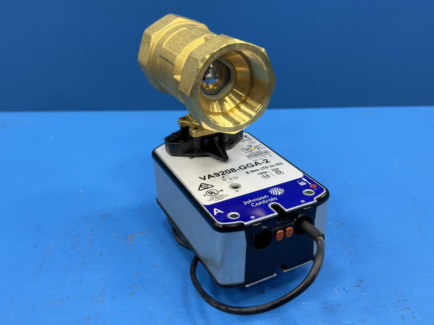 Johnson Controls VG1241FS+948GGA 2" 2-Way Brass Ball Valve 46.8 Cv with VA9208-GGA-2 24VAC Actuator