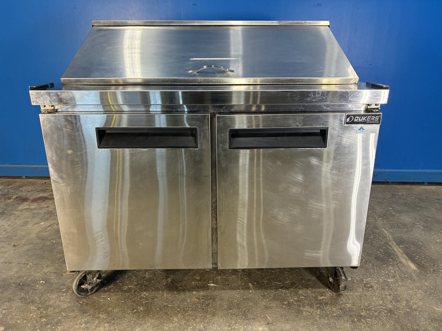 Dukers DSP48 48 in. 2-Door Refrigerated Sandwich / Salad Prep Table, 11.47 cu ft, 115V