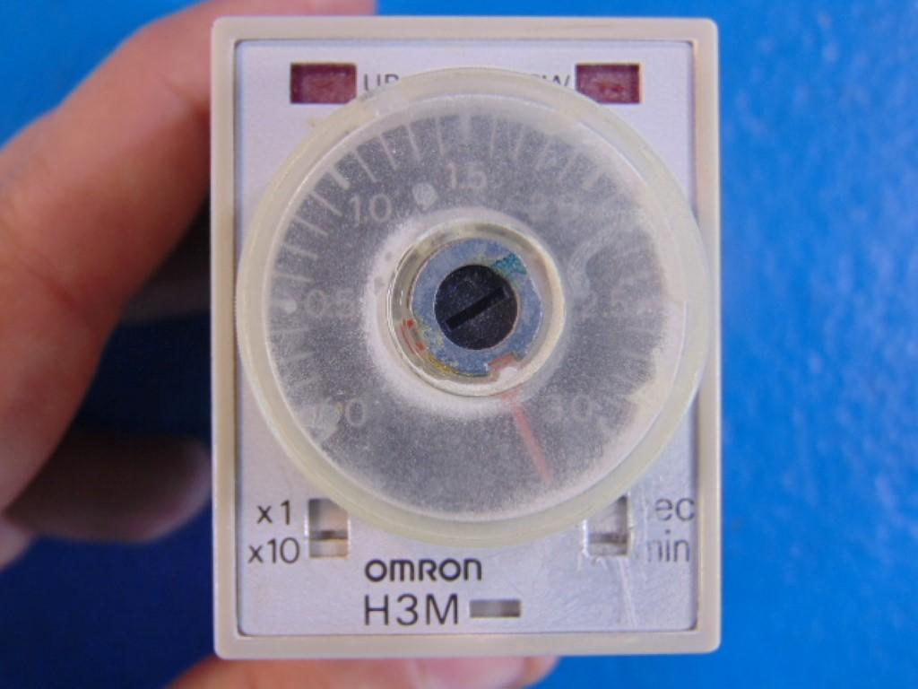 Omron H3M ADJUSTABLE TIMER SERIES C, 5A 250V