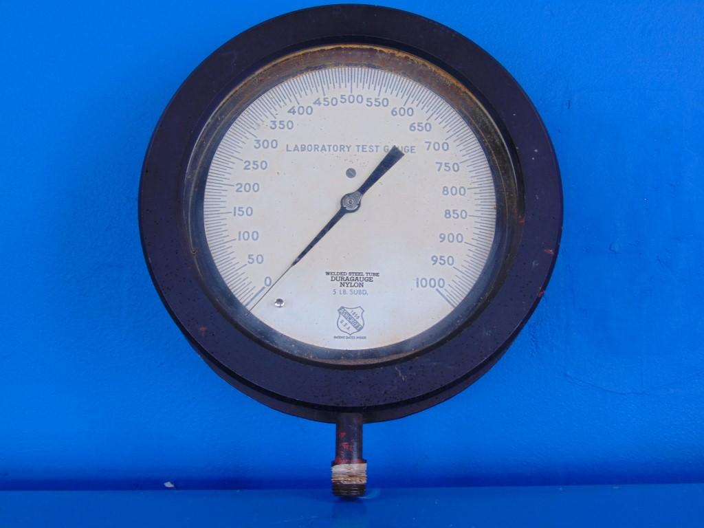 Ashcroft laboratory test gauge