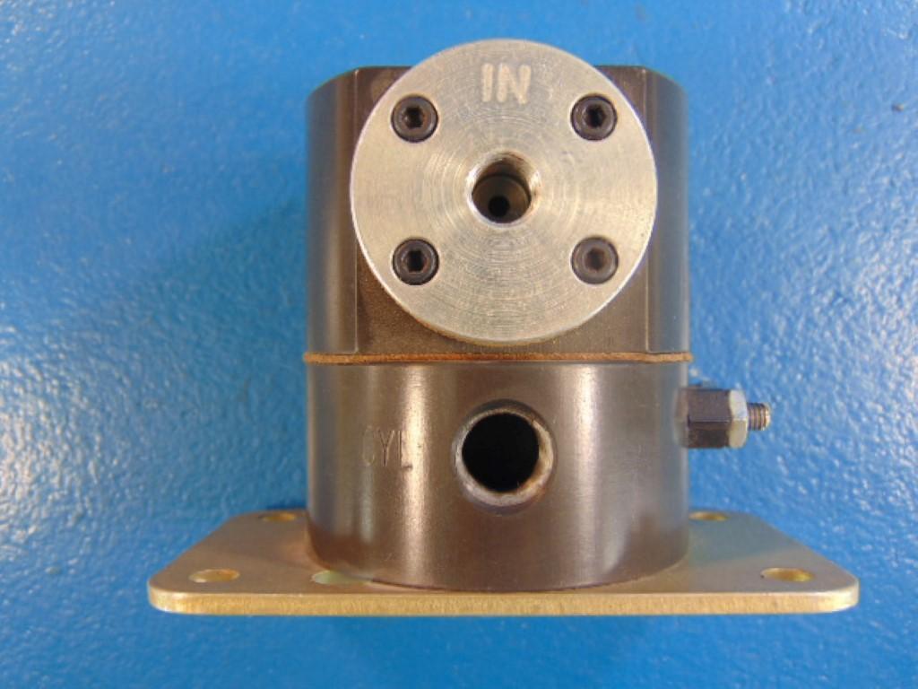 Allen-Bradley 1/8" INLETS 1/4" Outlets Allenair Pilot Pressure Valve
