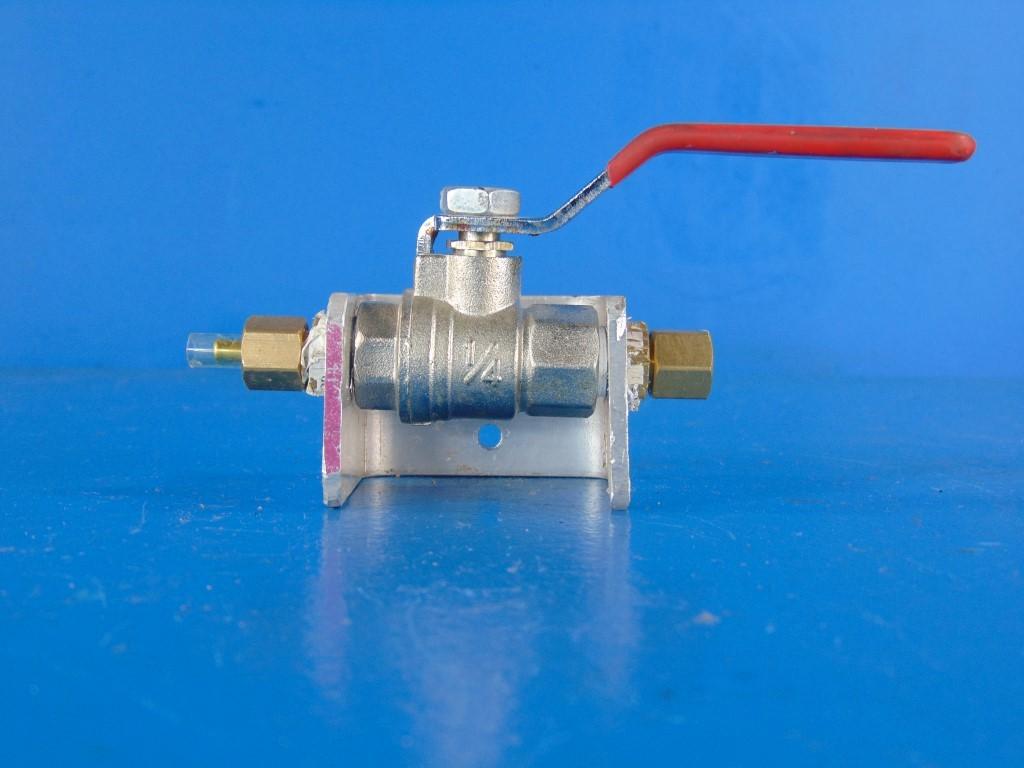 Magnus 1/4" - Magnus Brass Ball Valve ON/ OFF