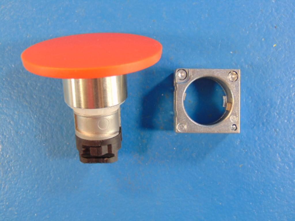 Siemens 3SB35001QA21 - 6FNR1 MUSHROOM PUSH