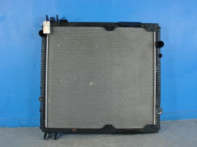 Modine 05 26619 004 Radiator & A05 26614-044