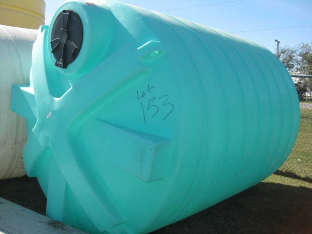Enduraplas THC0300FG 3,000 Gallon Cone bottom Storage tank