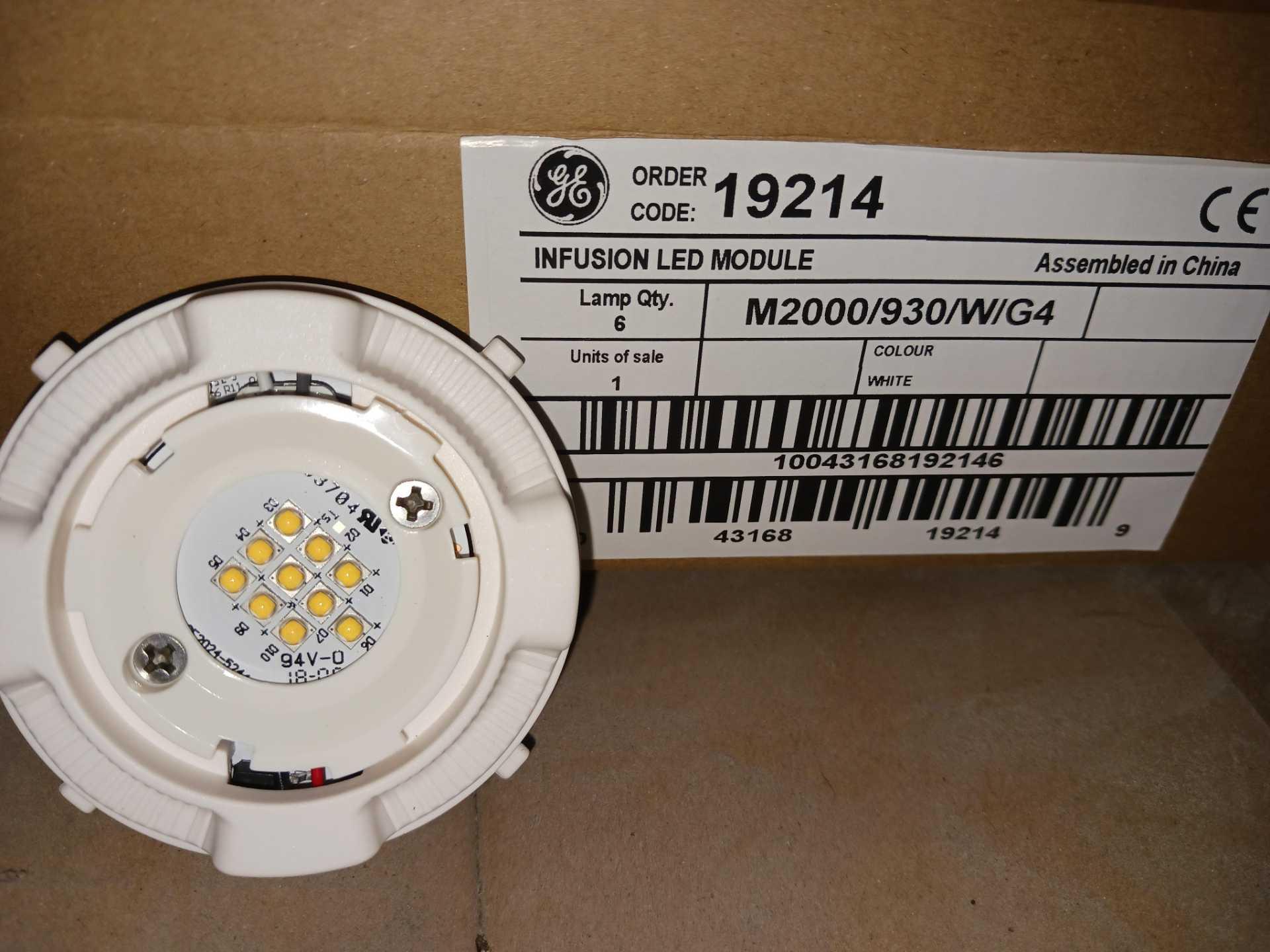 General Electric M2000/930/W/G4 GE 19214 - Indoor Track Lighting LED Fixture