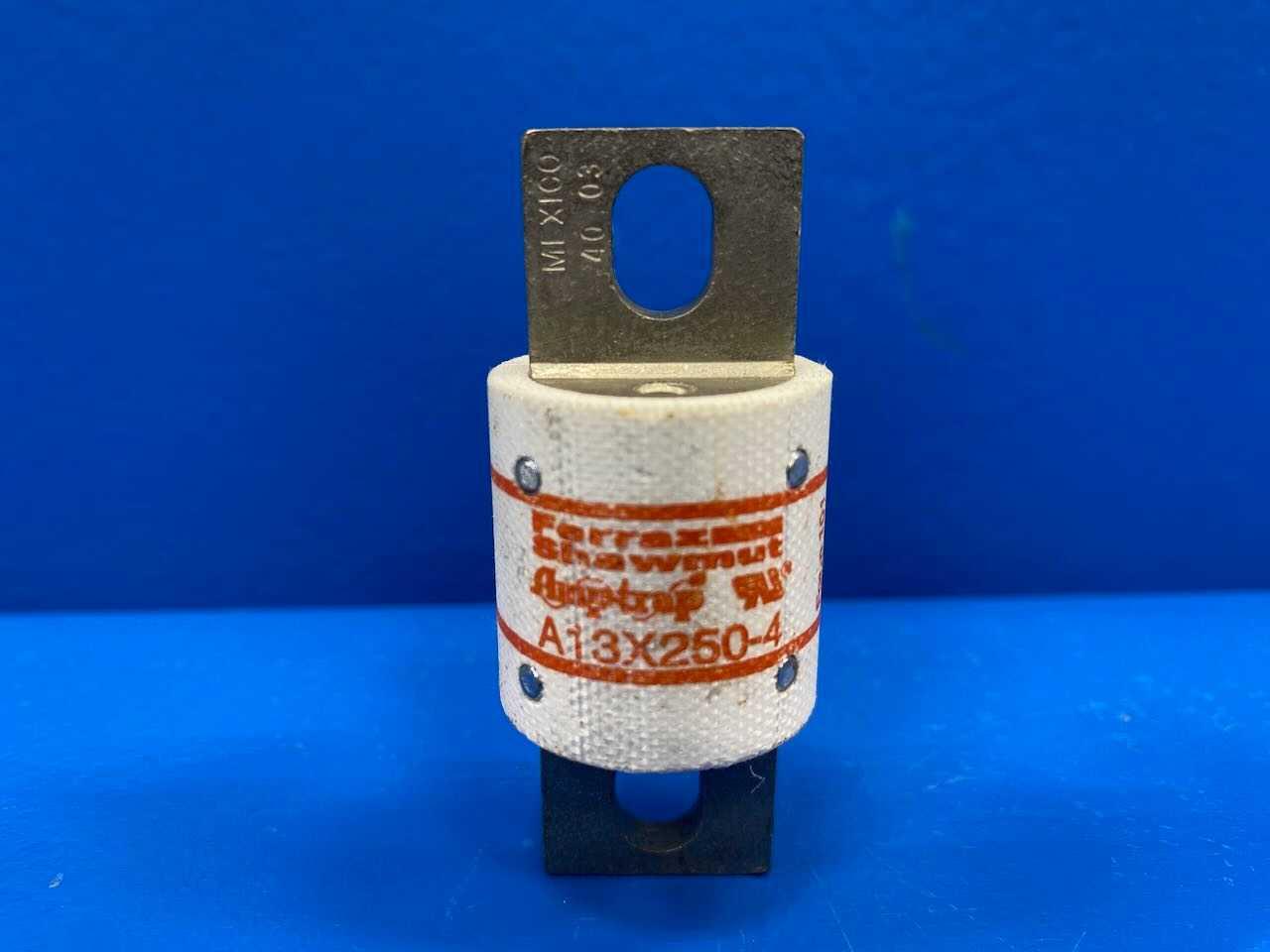 250 Amp Semiconductor Fuse 130V Mersen A13X-250-4