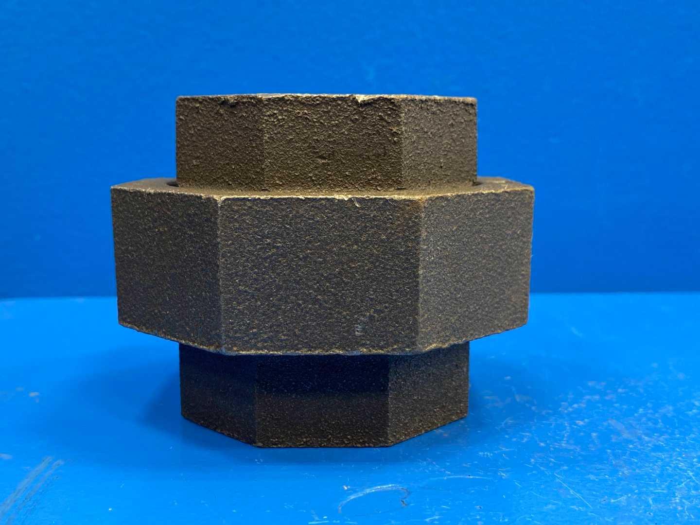 2" NPSC  150 Sch 40 Black Malleable Iron Ground Joint Pipe Union(66348)