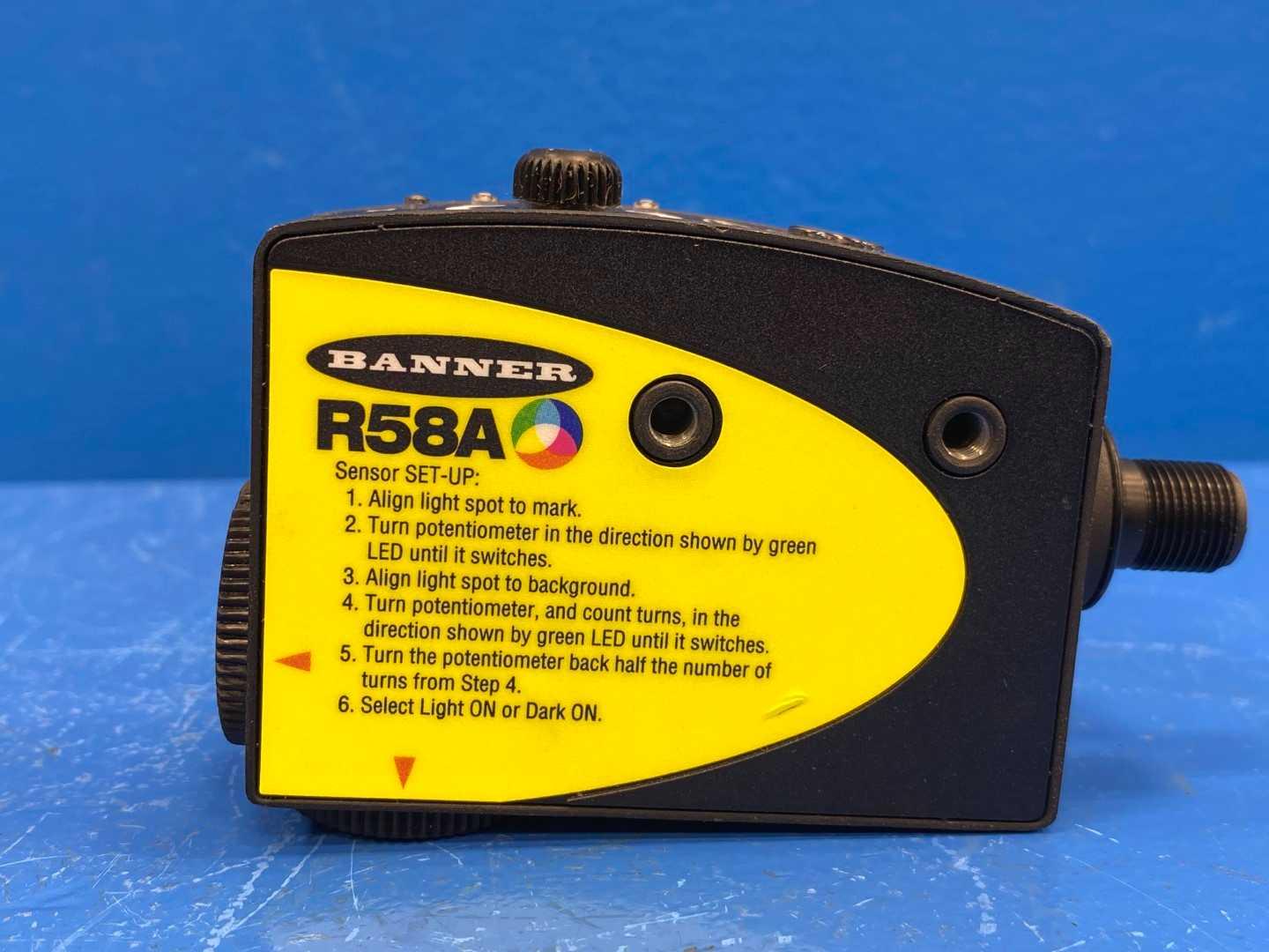 Banner R58ACR1Q8 R58ACR1Q8Parallel Integral Photo Electric Sensor