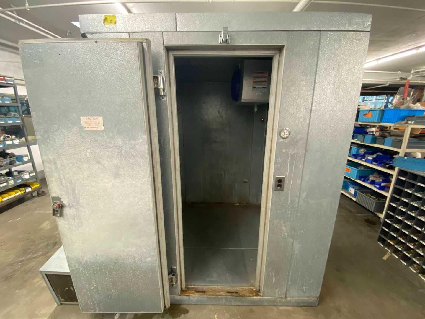 Kolpak 17410-S Walk-In Cooler - 72" x 72" x 90" - Commercial Refrigeration for Food & Beverage Storage