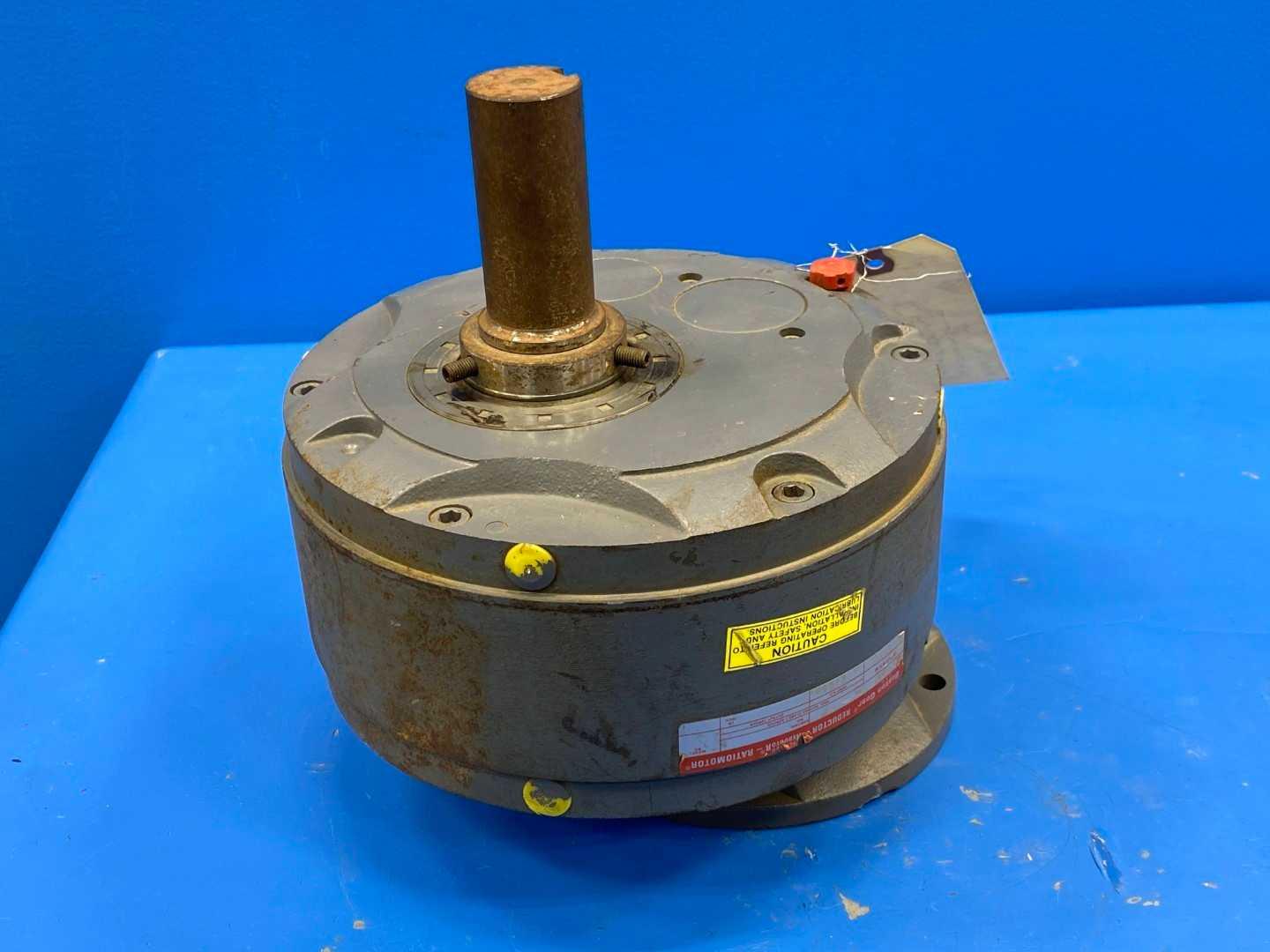 Boston Gear 001 Reducer 2HP F231 1.25" Shaft