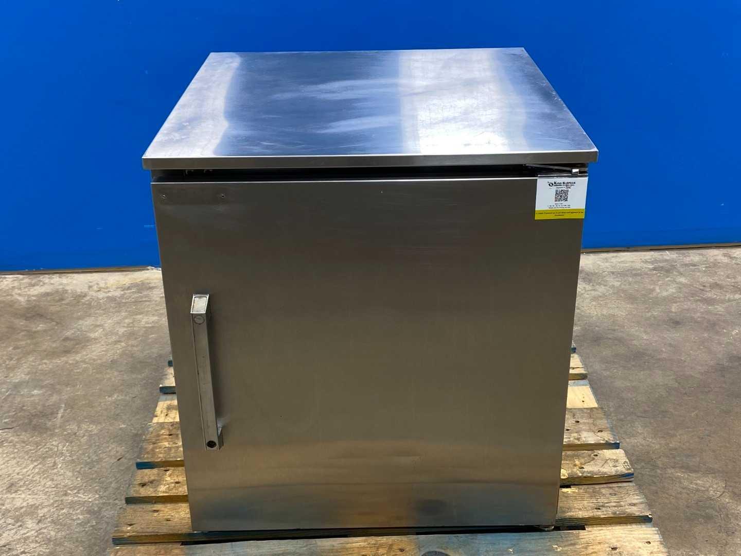 Star Metal Company R-6-E Stainless Steel Fridge R12