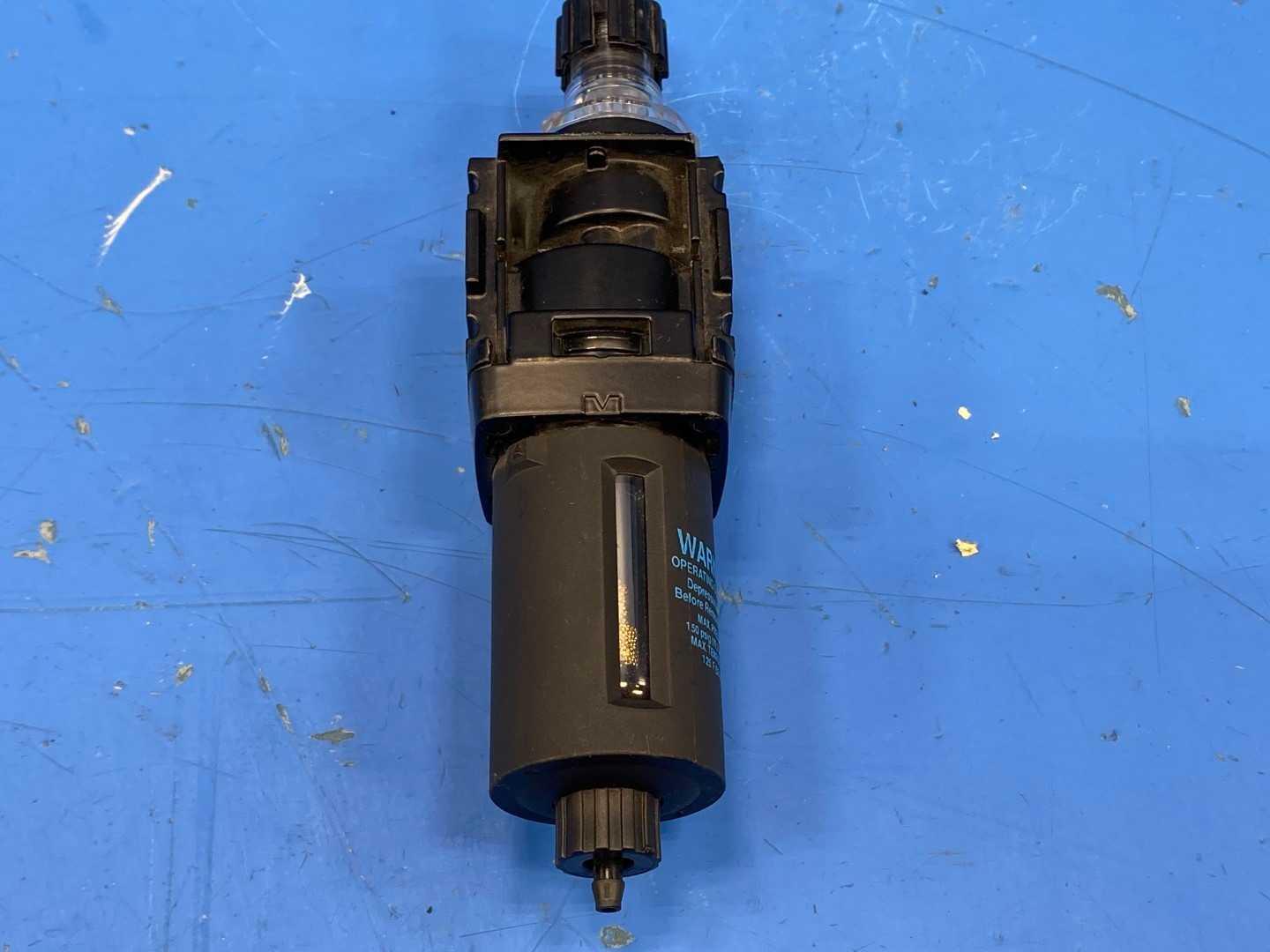 Wilkerson L08-02-KK00 Compressed Air Lubricator
