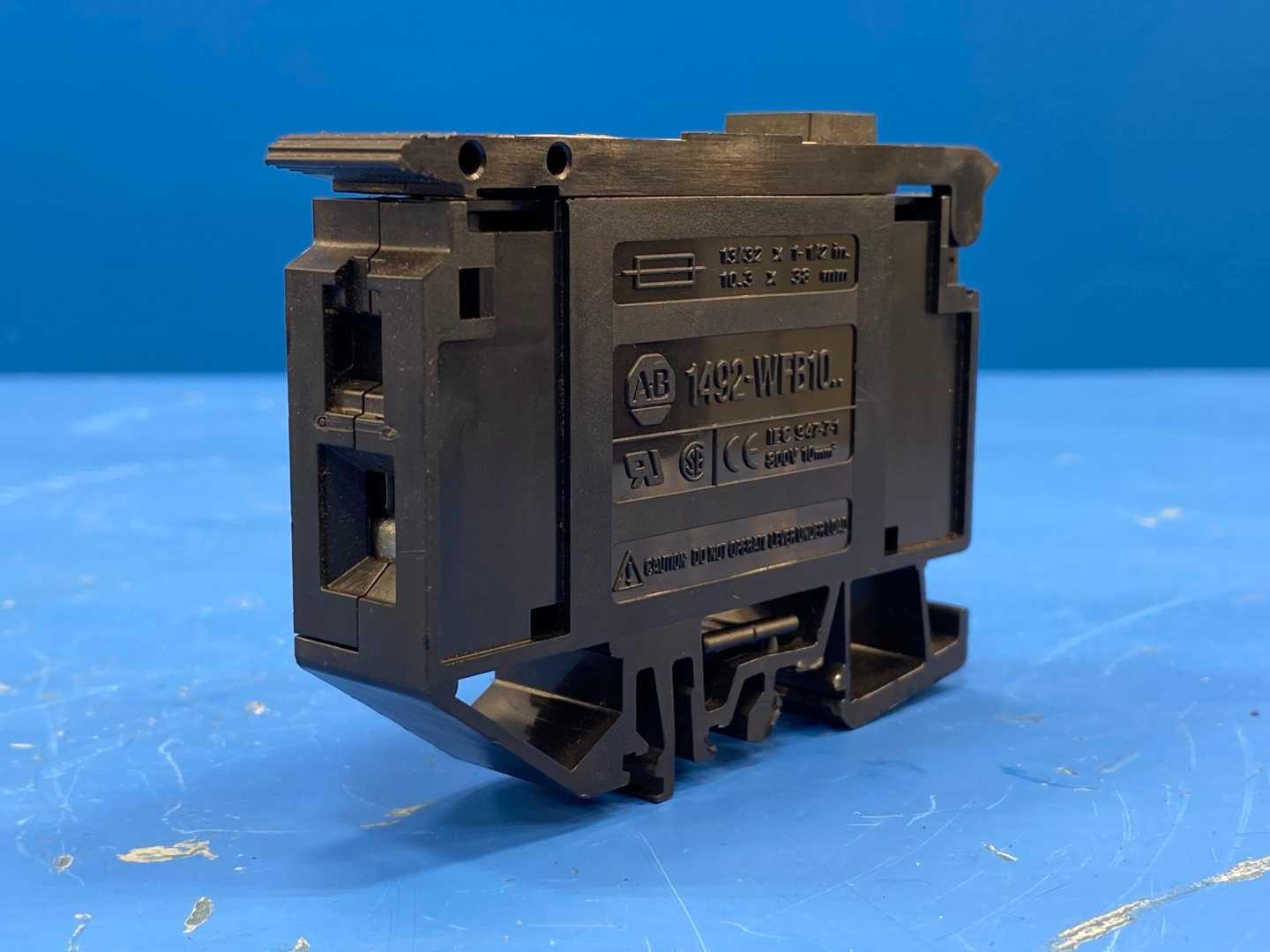 Allen-Bradley 1492-WFB10 Terminal Block