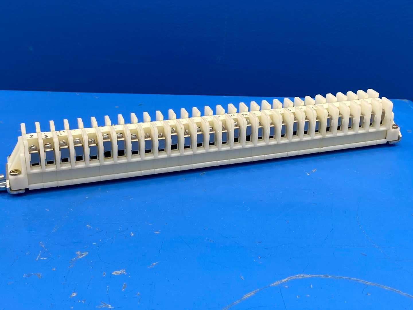 Allen-Bradley Wire Terminal Allen Bradley Block with Rail
