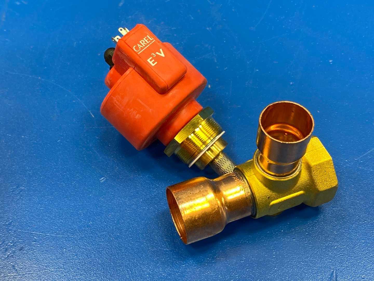 Carel E3V65SWS00 Electronic Expansion Valve