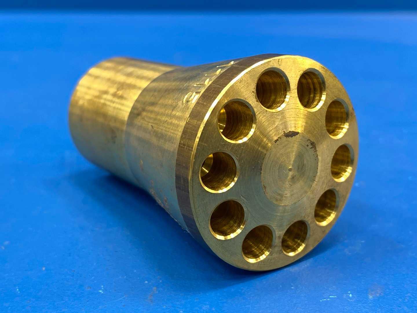 Refrigerant Distributor 10-Circuit 1-1/8" ODM Brass Sporlan 1115, 1/4" ODF Outlets