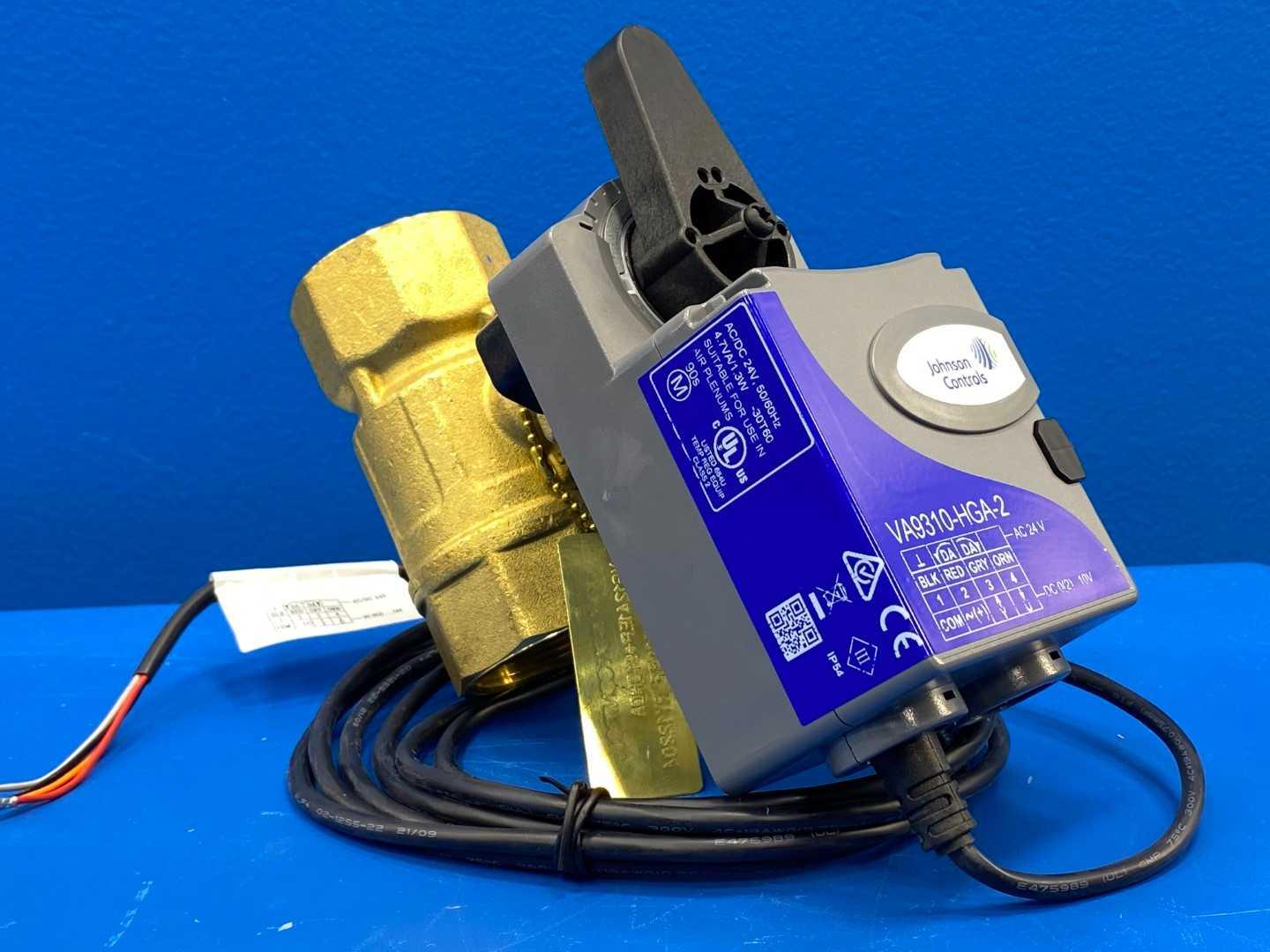 Johnson Controls VG1241EP+910HGA 2W Ball Valve,1-1/2" Brass, 18.7 CV Brass Spring-Return Actuator without Switch