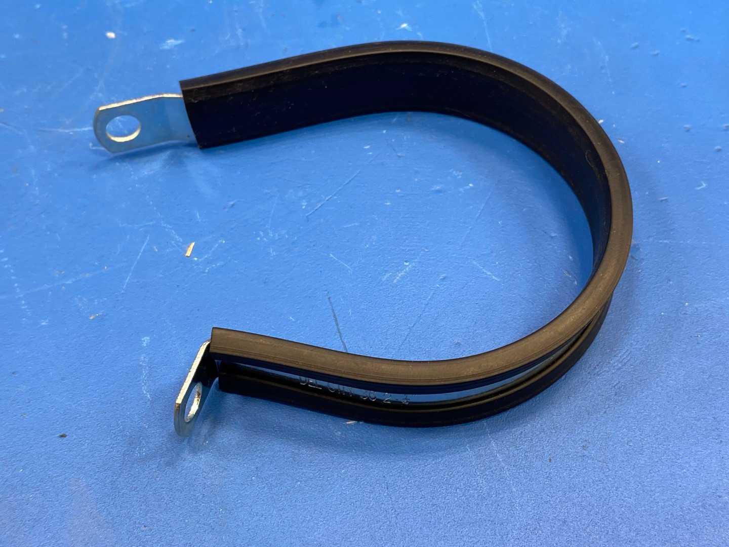 Crest Fasteners Cushion Clamps 2-1/4 Rubber Insulated Cable (2 1/4") Stainless Steel