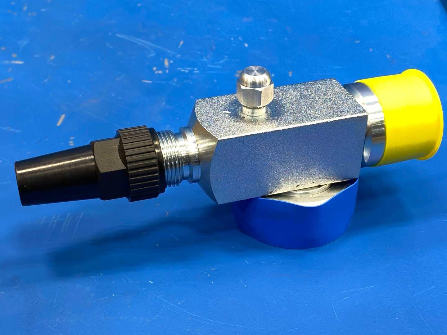 HVAC Refrigeration Service Valve Rotolock 1-3/4-12 x 1-3/8 Sweat Horizontal 1/4 Gauge Port Opposite Refrigeration Sales 091-400F230/140OZ
