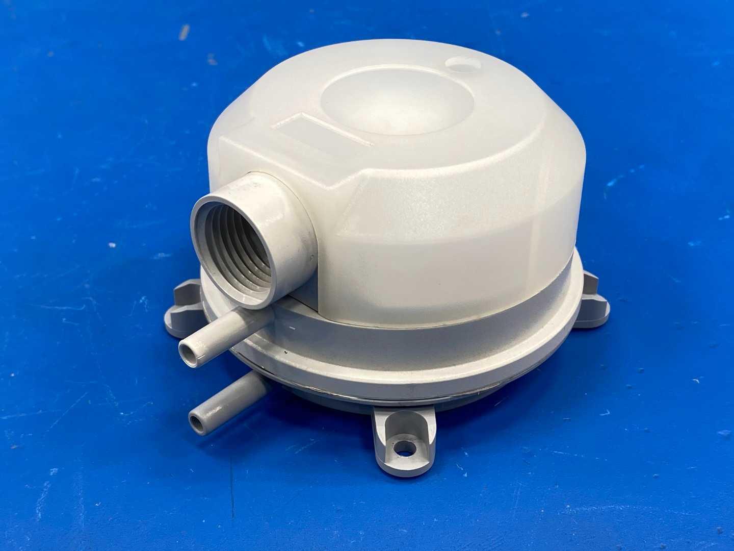 Differential Pressure Switch Dwyer EDPS-05-1-N Adjustable 0.80-4.00" WC SPDT 250VAC HVAC