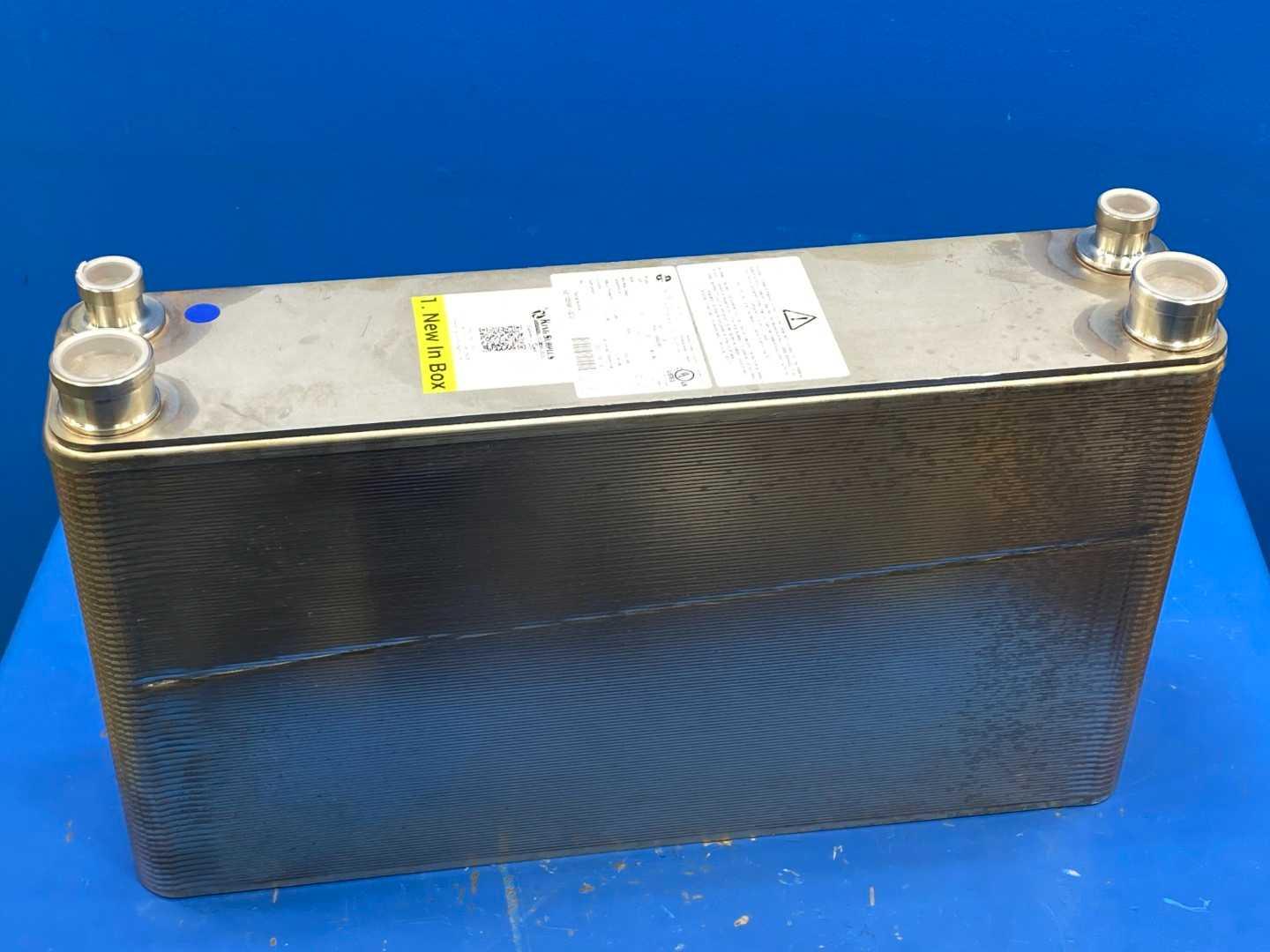 Brazed Plate Heat Exchanger 128 Plate 653 PSI Refrigerant R410A R404A R134a Onda S82 H-128 316L Stainless Steel HVAC Refrigeration Evaporator Condenser