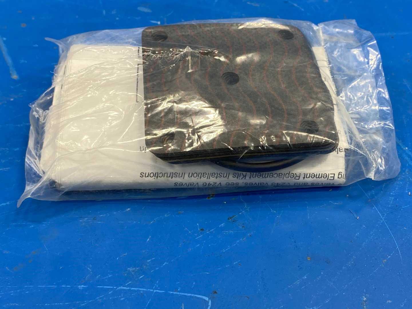 Johnson Controls DPM17A-616R Diaphragm Repair Kit 1" V48 V49 V248 STT17A-616R New