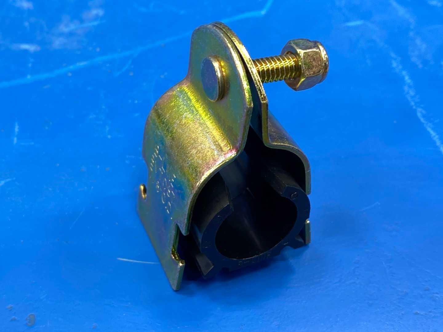 B-Line BVT087 7/8" OD Cushion Clamp