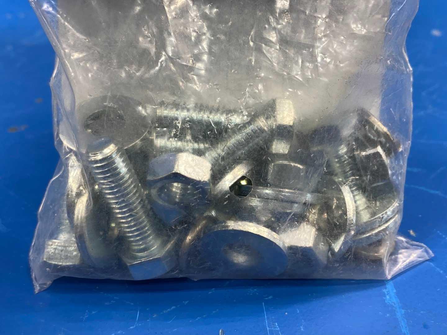 ABB OZXE51/3E 3E Mounting Hardware for OS100GJ_3P