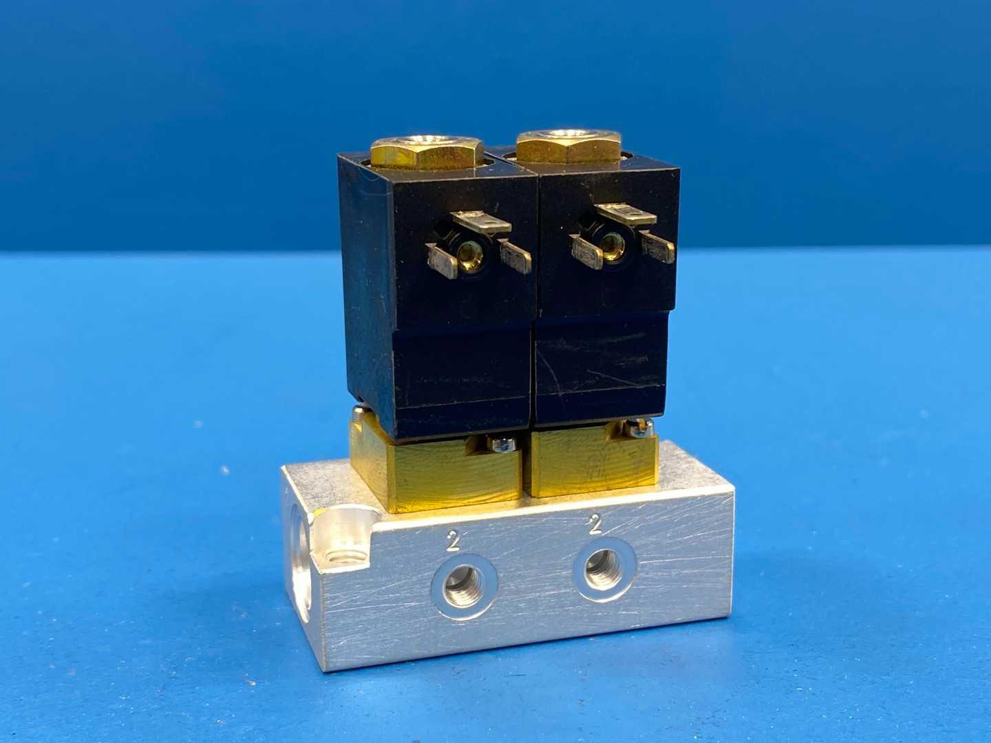 Kuhnke SP764.0257 SP 764.0257 Dual Solenoid Valve Assembly, 24V DC, 1.8W Each, NW 2, -0.7...0 bar, 100% ED Aluminum Manifold