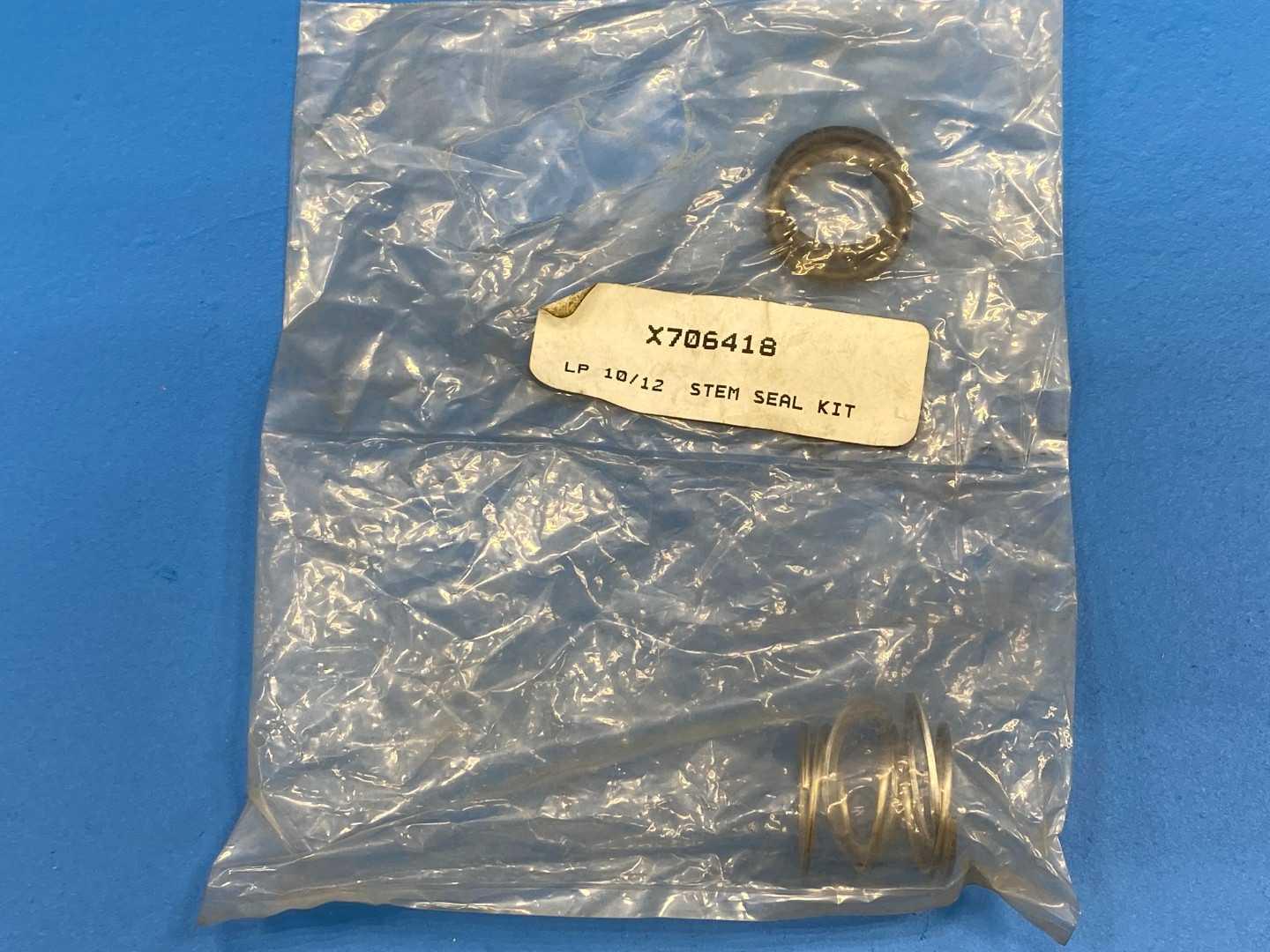 Lesker VR706418 LP&WA X706418 10-12" Stem Seal Kit (BUNA) X706418 ()