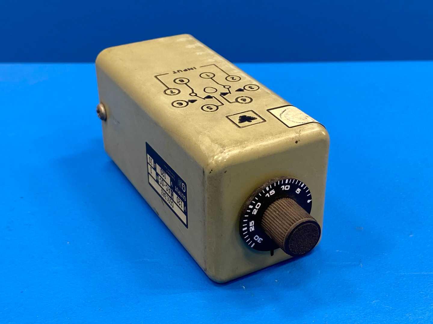 Eagle Signal CG913A3 G+W , 120 V