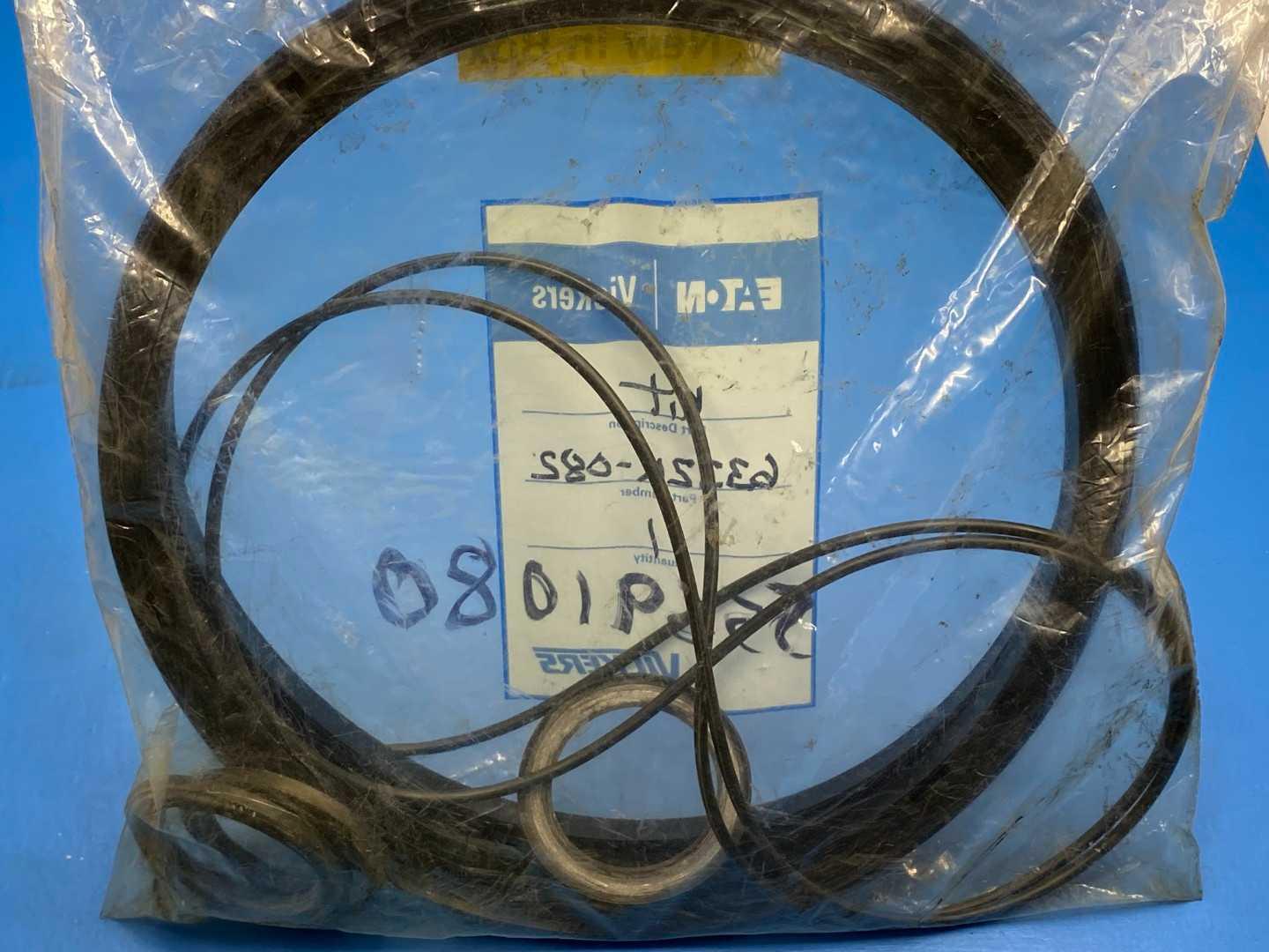 Eaton Vickers 6332U-082 Seal Kit