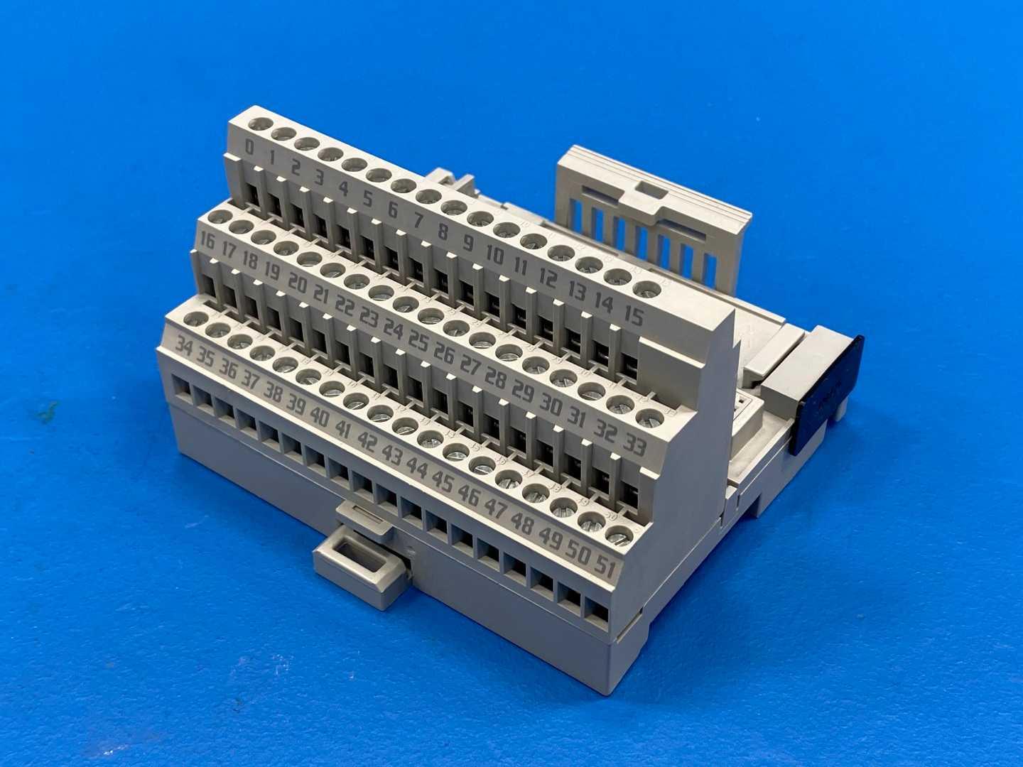 Allen-Bradley 1794-TB32 Series A FLEX I/O Terminal Base 32-I/O Terminals 24VDC