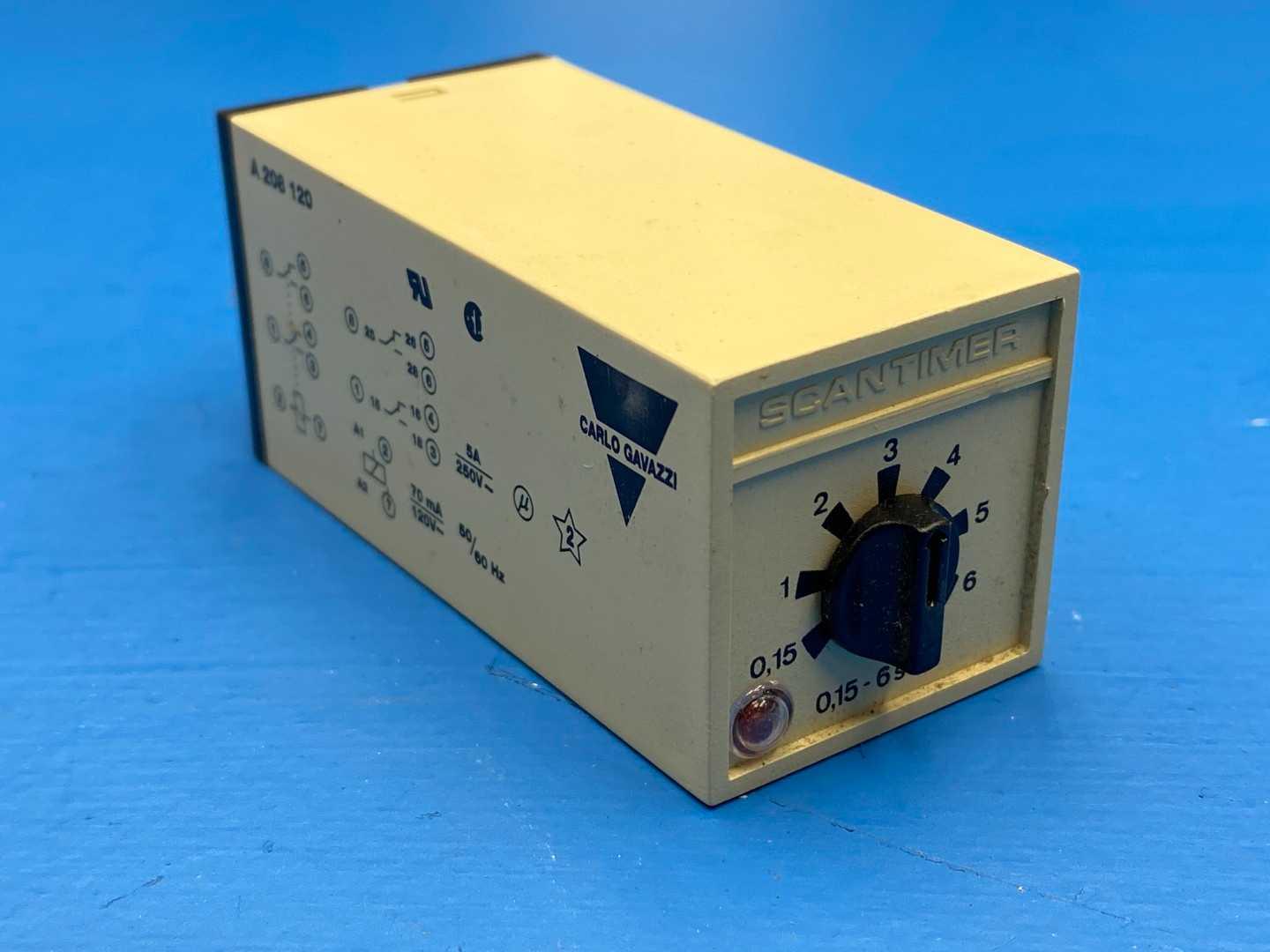 Carlo Gavazzi A208120006 Scantimer Delay-On-Operate Timer, 120V AC, 5A, 0.15-6 Sec Range
