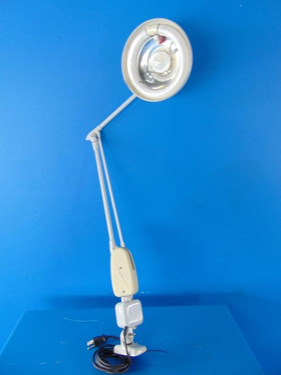 Dazor 2C-2124 Floating Fixture
