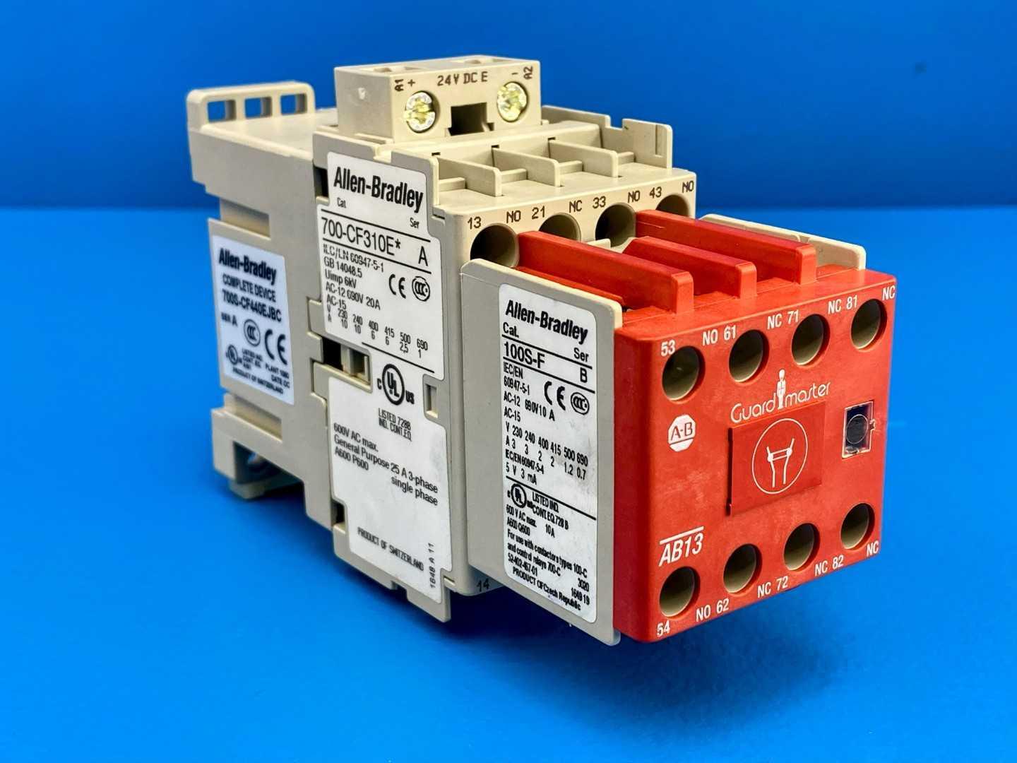 Allen-Bradley 700S-CF440EJBC Safety Control Relay.
