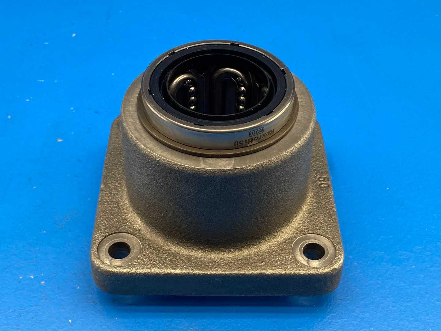 Bosch Rexroth R108125000 Linear Bearing Housing Set LSGF-M-50-DD