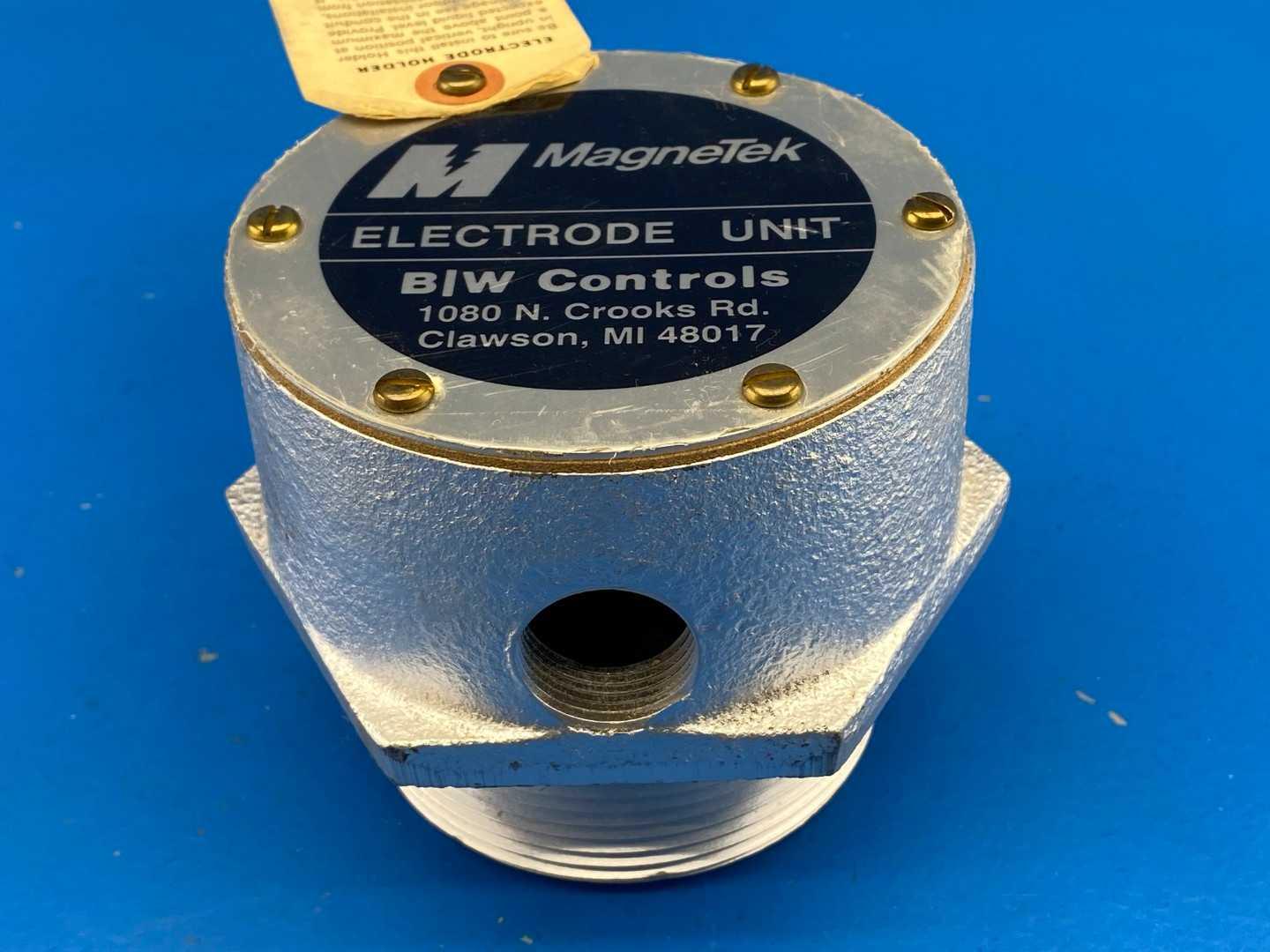 Magnetek 6012-E5-CI-EP1 Cast Iron E-Series Pressure-Tight Electrode Holder (5 Electrodes)