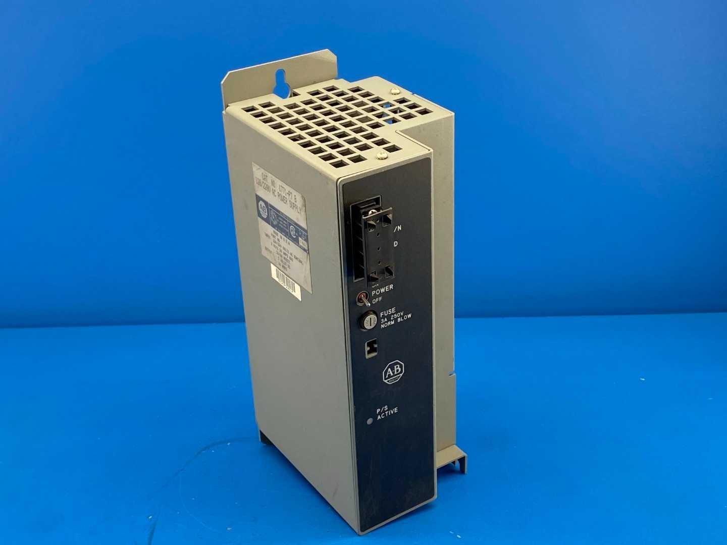Allen-Bradley 1771-P7 B 120/220V AC Power Supply