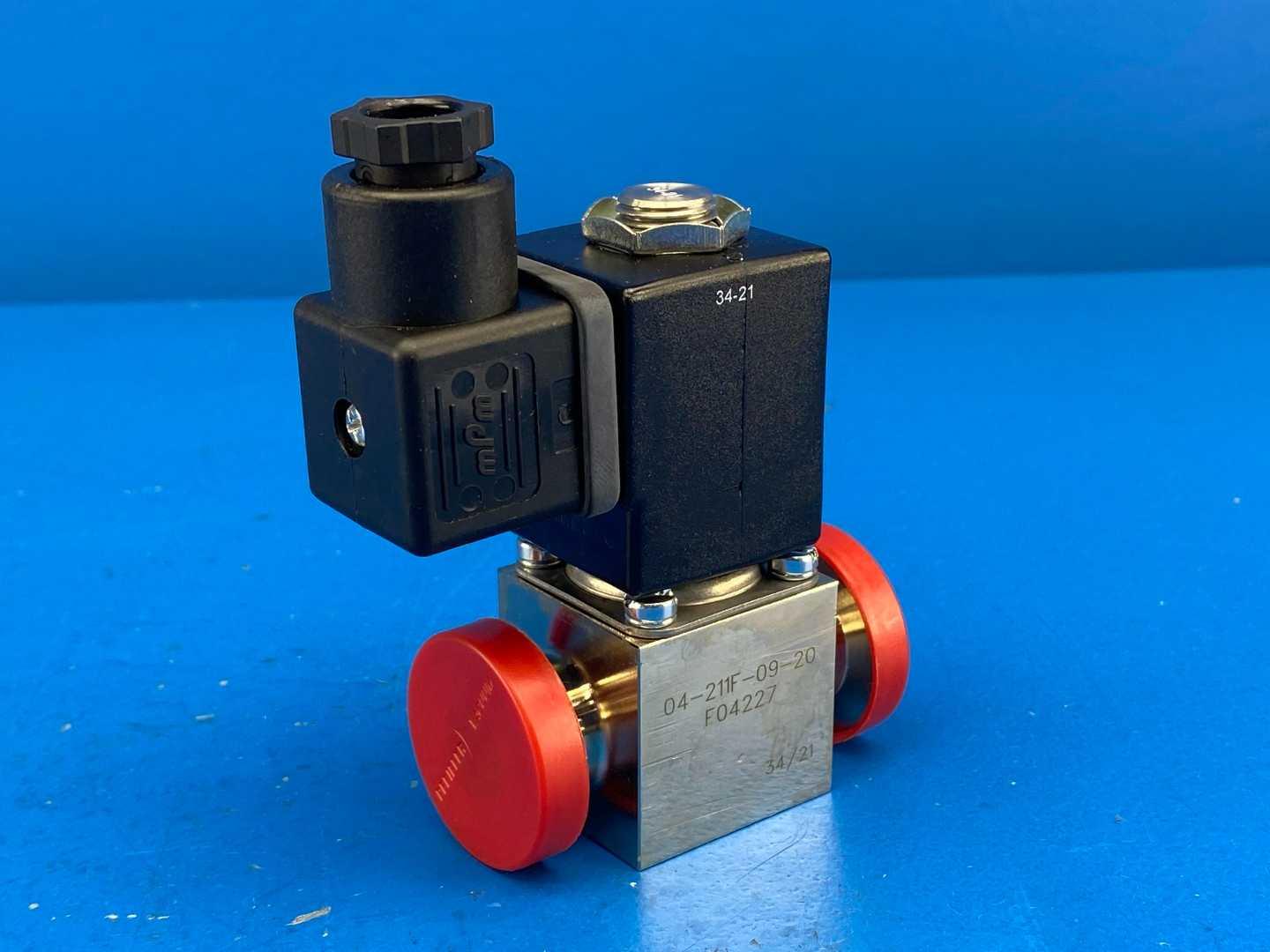 IMI FAS 04-211F-09-20 Direct Acting Solenoid Valve