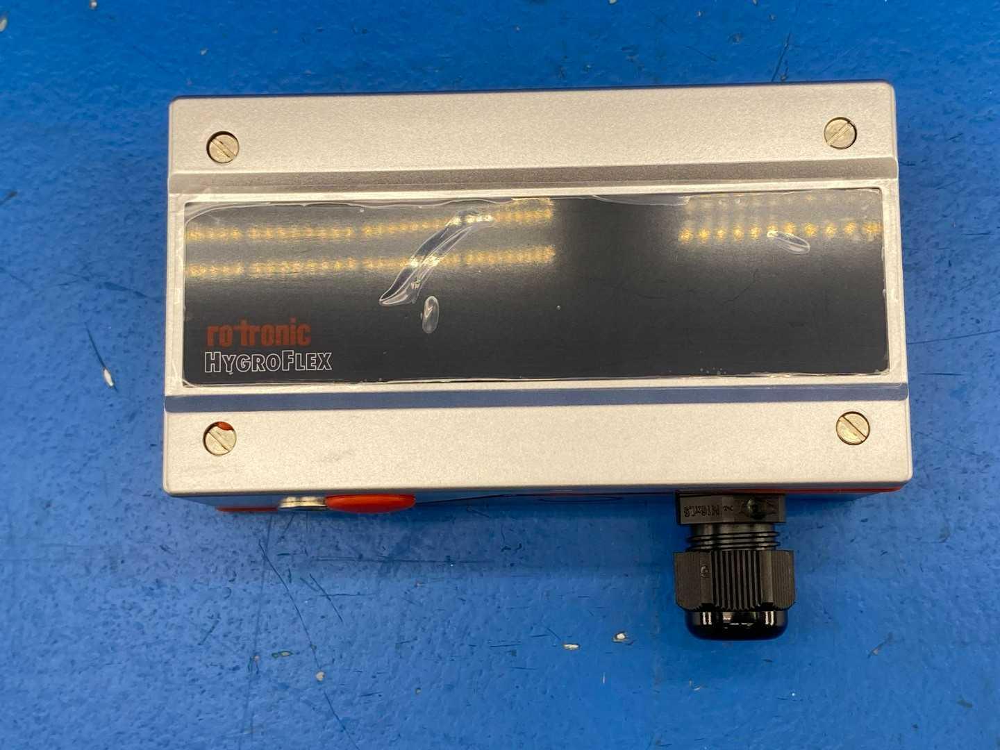 Rotronic Instrument Corp TF520-WTSTX1XX ThermoFlex5-W Series Temperature Measurement Transmitters Wall Model 10-28VDC