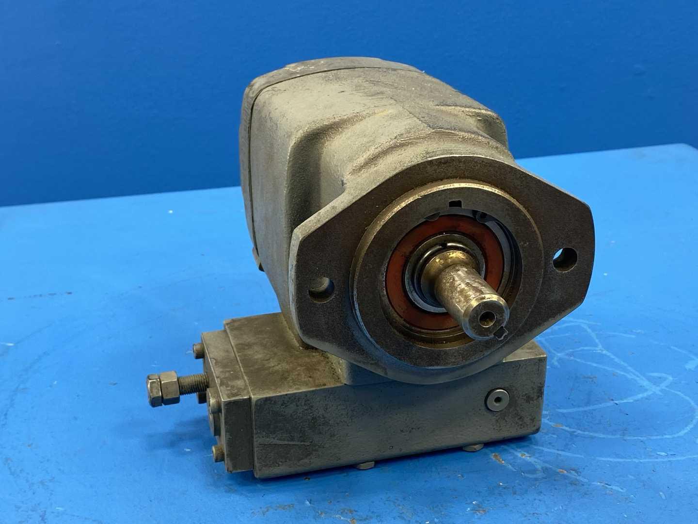 Oligear PVW-10LSAYCNNN PVW10LSAYCNNN