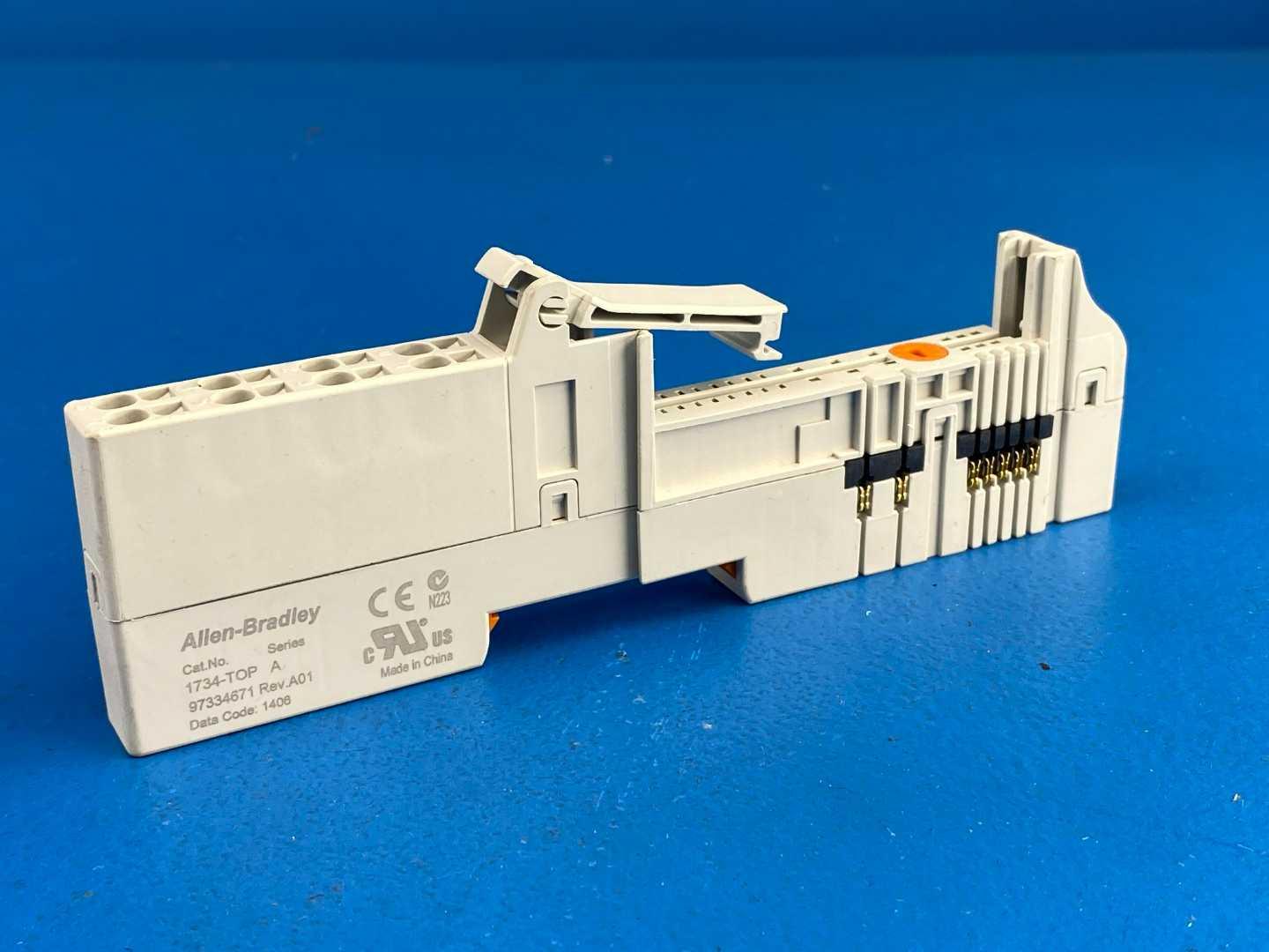 Allen-Bradley 1734-TOP Terminal Block Compatible with 1734 Series, 24V DC