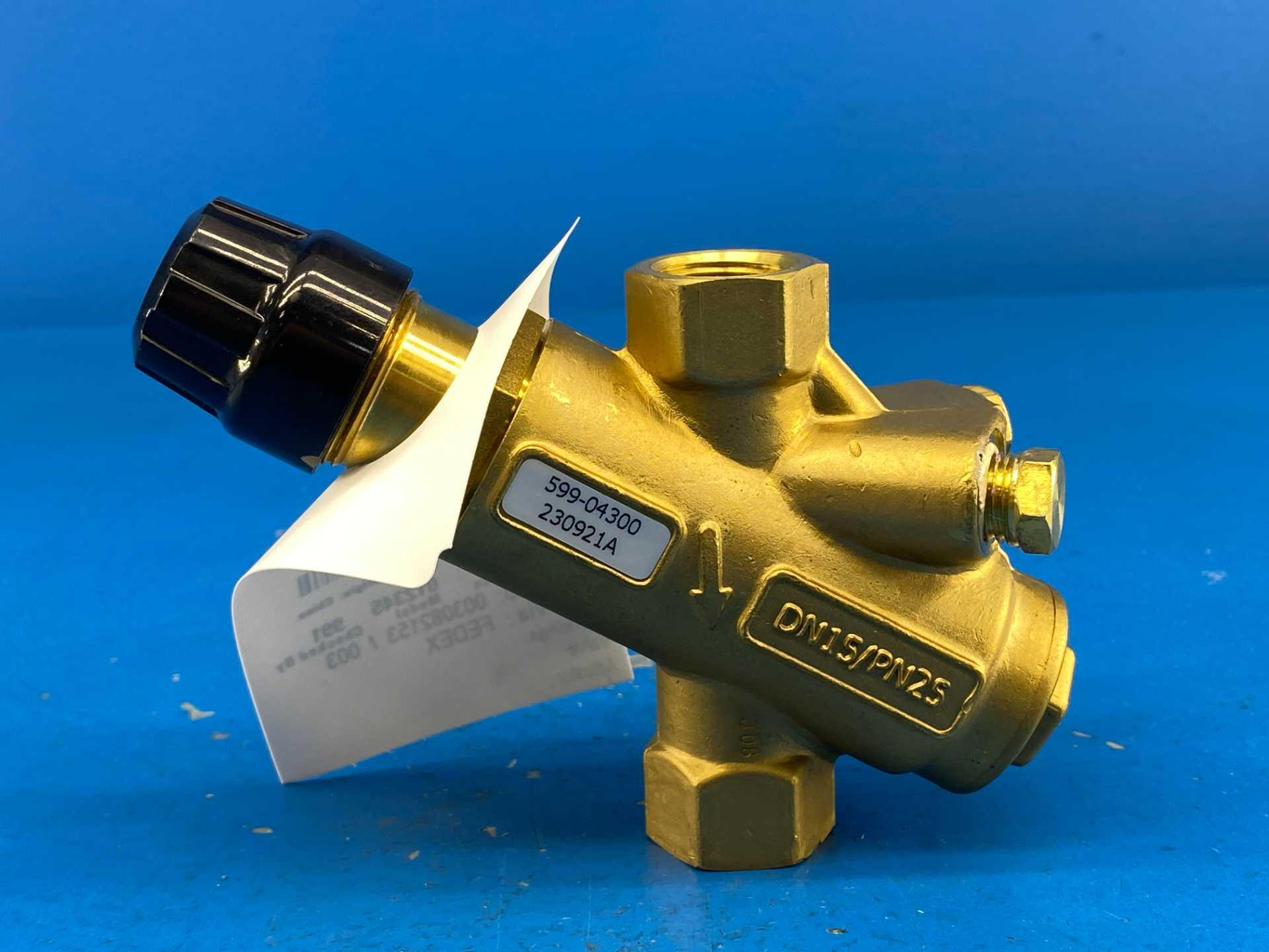 Siemens 599-04300-0.5 Series 599 1/2" Pressure Independent Control Valve (PICV) 0.5 GPM NC