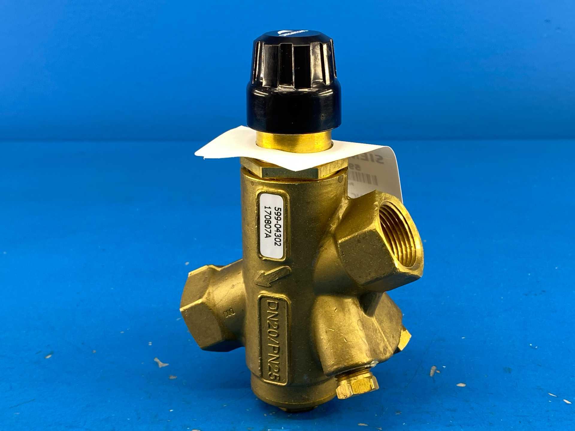 Siemens 599-04302-1.5 Series 599 3/4" Pressure Independent Control Valve (PICV) 1.5 GPM NC