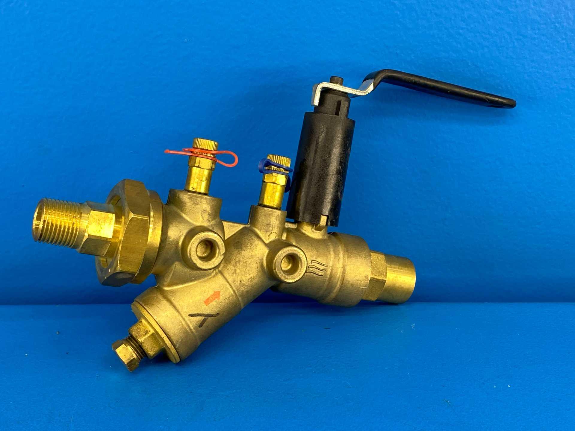 IMI Flow Design ACSBS075L-050M-EH-0.50GPM AC SBS Auto Balancing Valve 3/4" S x 1/2 "M Brass 400 WOG PN25 0.50 GPM Ext Handle