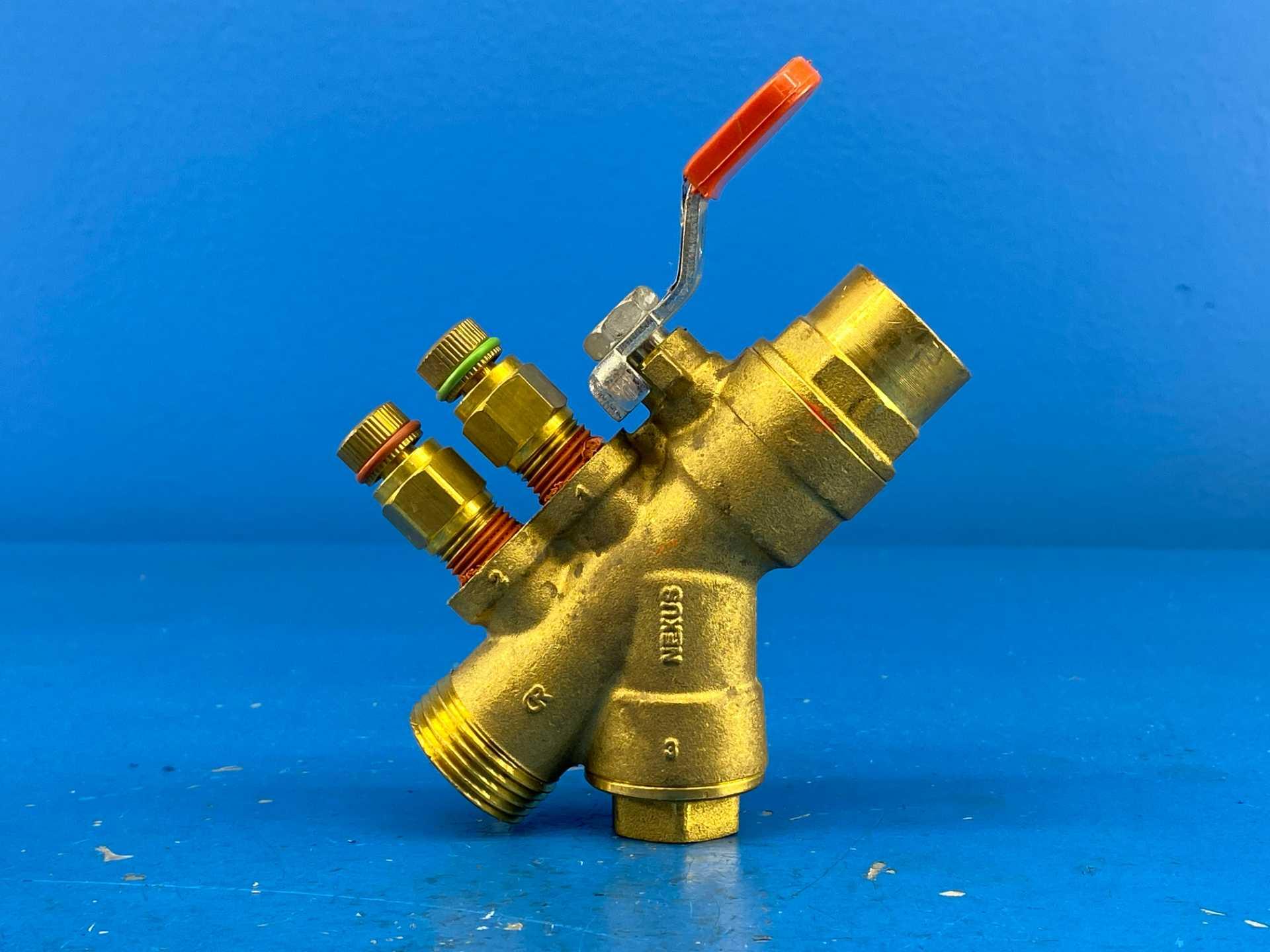 Nexus Valve, Inc. UM+075LS-050M-010-N 3/4"LS x 1/2"M 1GPM Automatic Flow Control Ball Valve UltraMatic 600WOG PN40