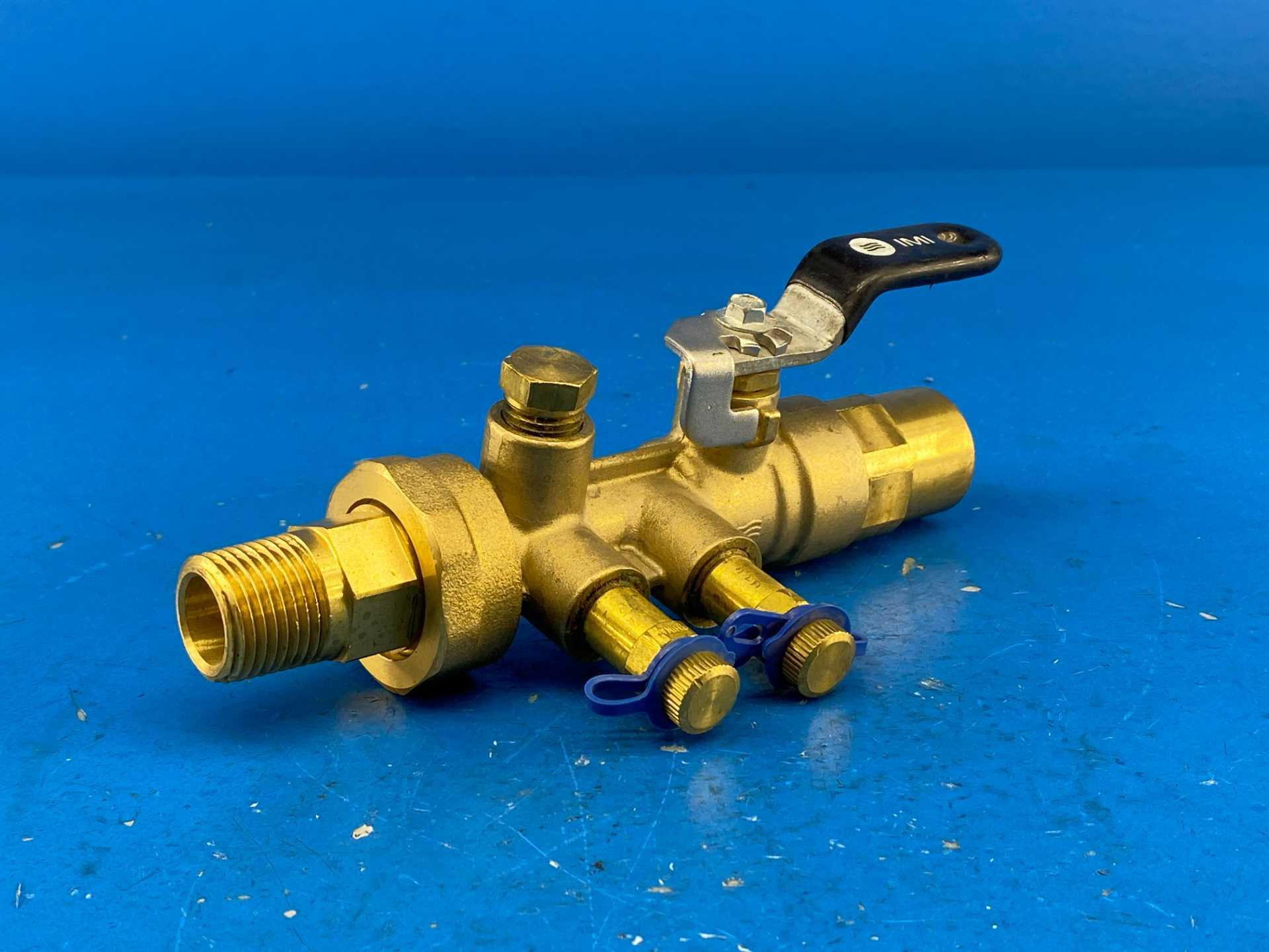 IMI Flow Design UBA100S-075M, PL1, PT2, PT3 UB A Shut-Off Ball Valve 1" S x 3/4" M Brass 600 WOG PN40 600 PSIG Short Black Handle