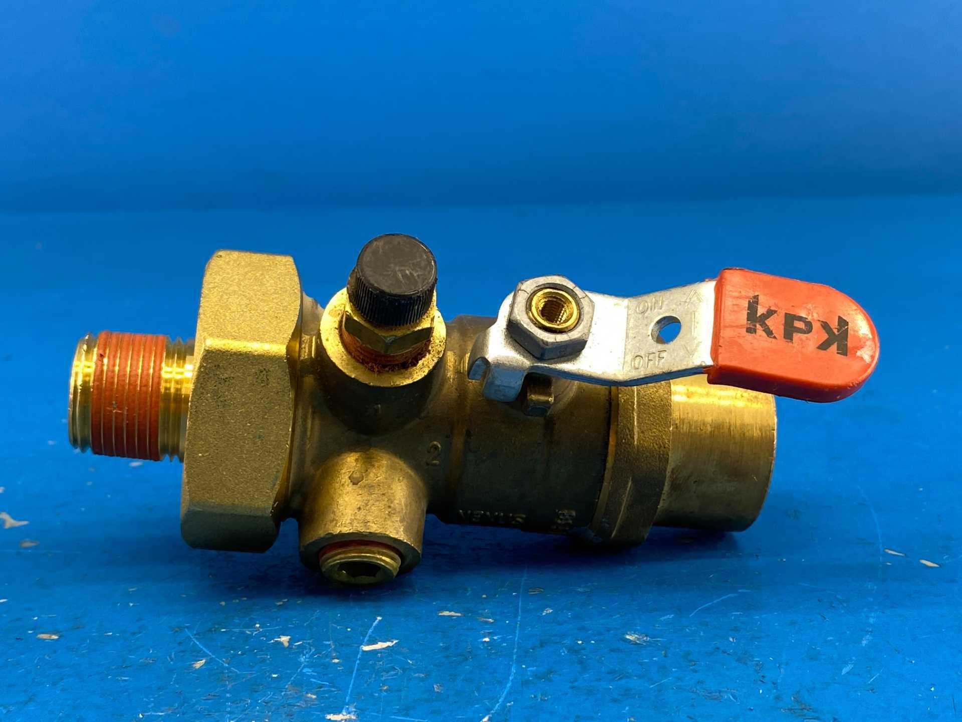 Nexus Valve, Inc. UX-100-S-050M-PGG 1"S x 1/2"M Combination Ball Valve w/ Union Ultra X Series PGG Port 600WOG PN40